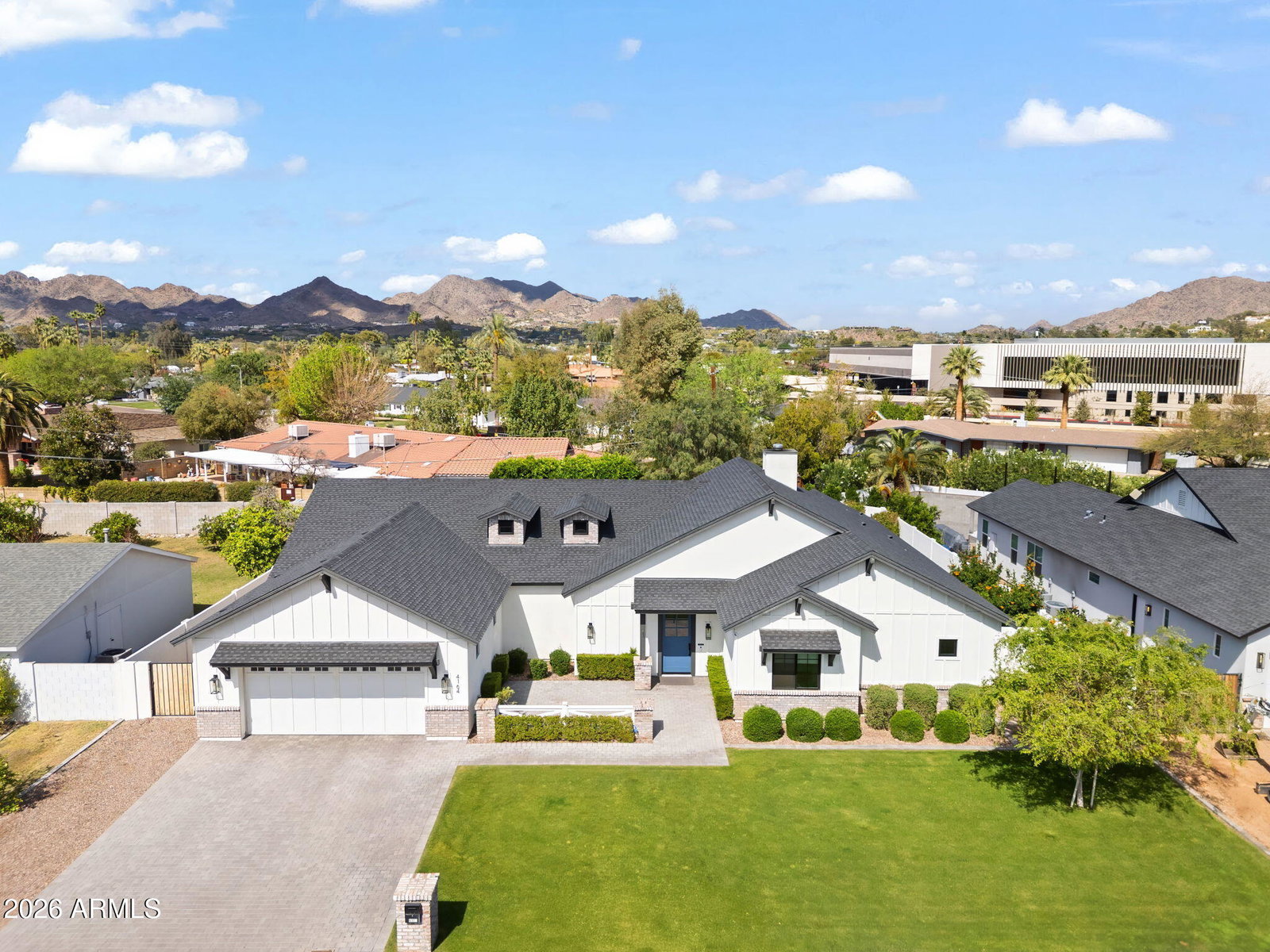 listing main photo