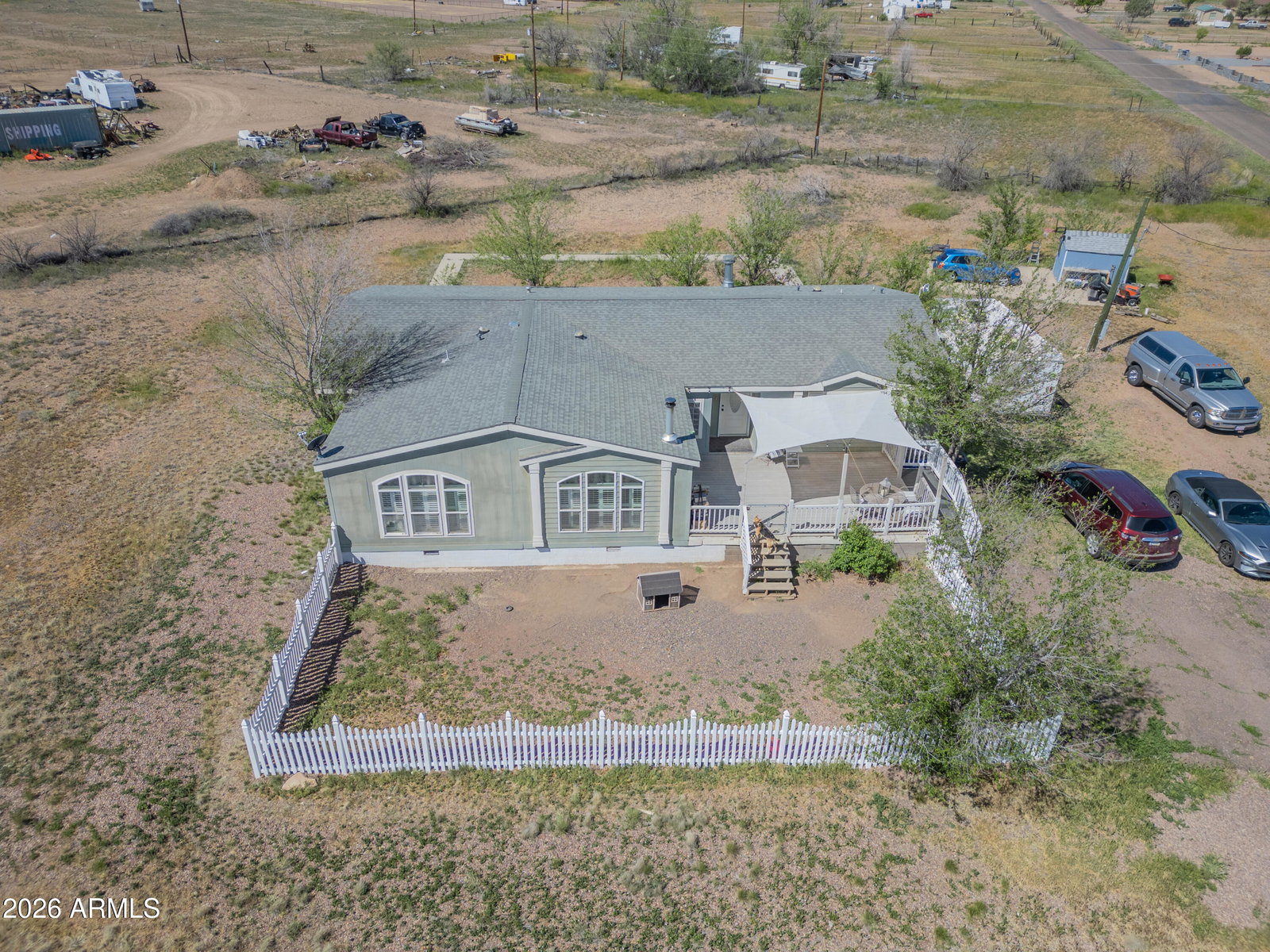 listing main photo