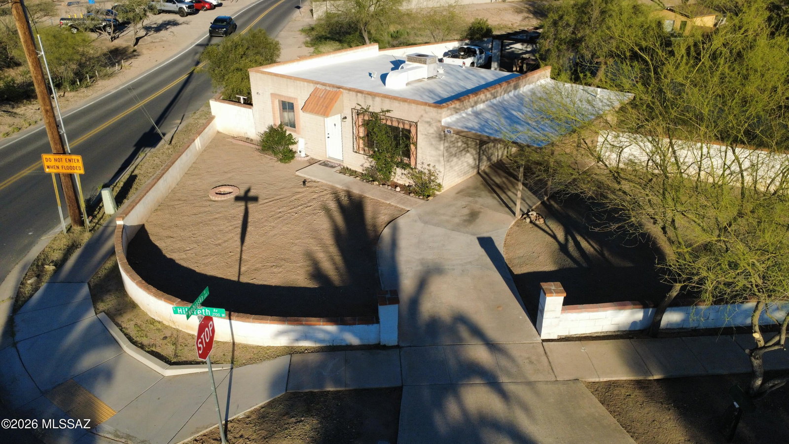 listing main photo