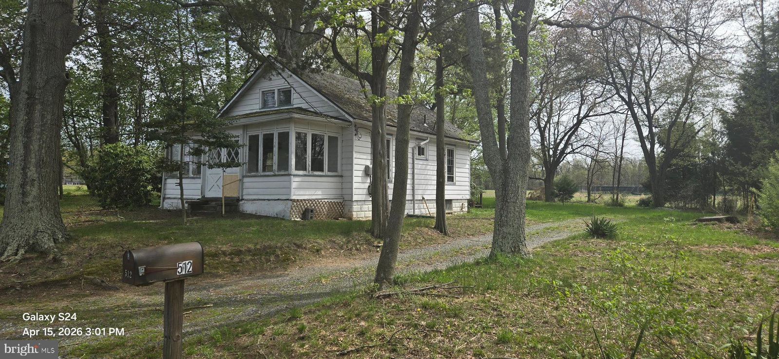 listing main photo