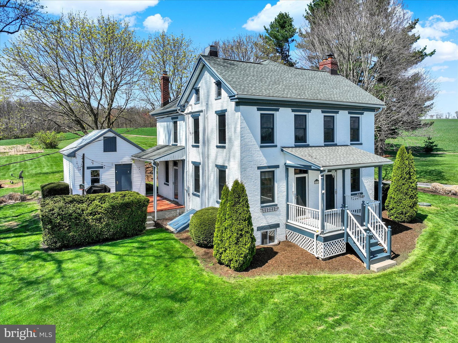 listing main photo