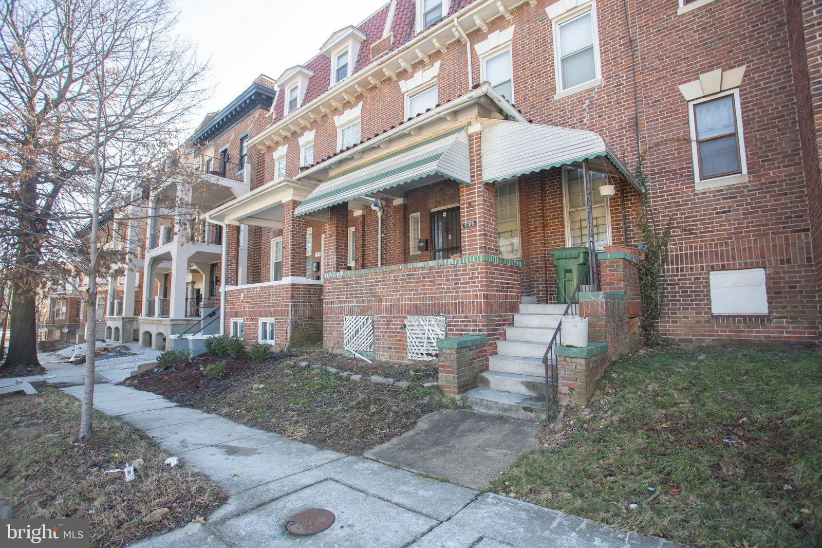 listing main photo