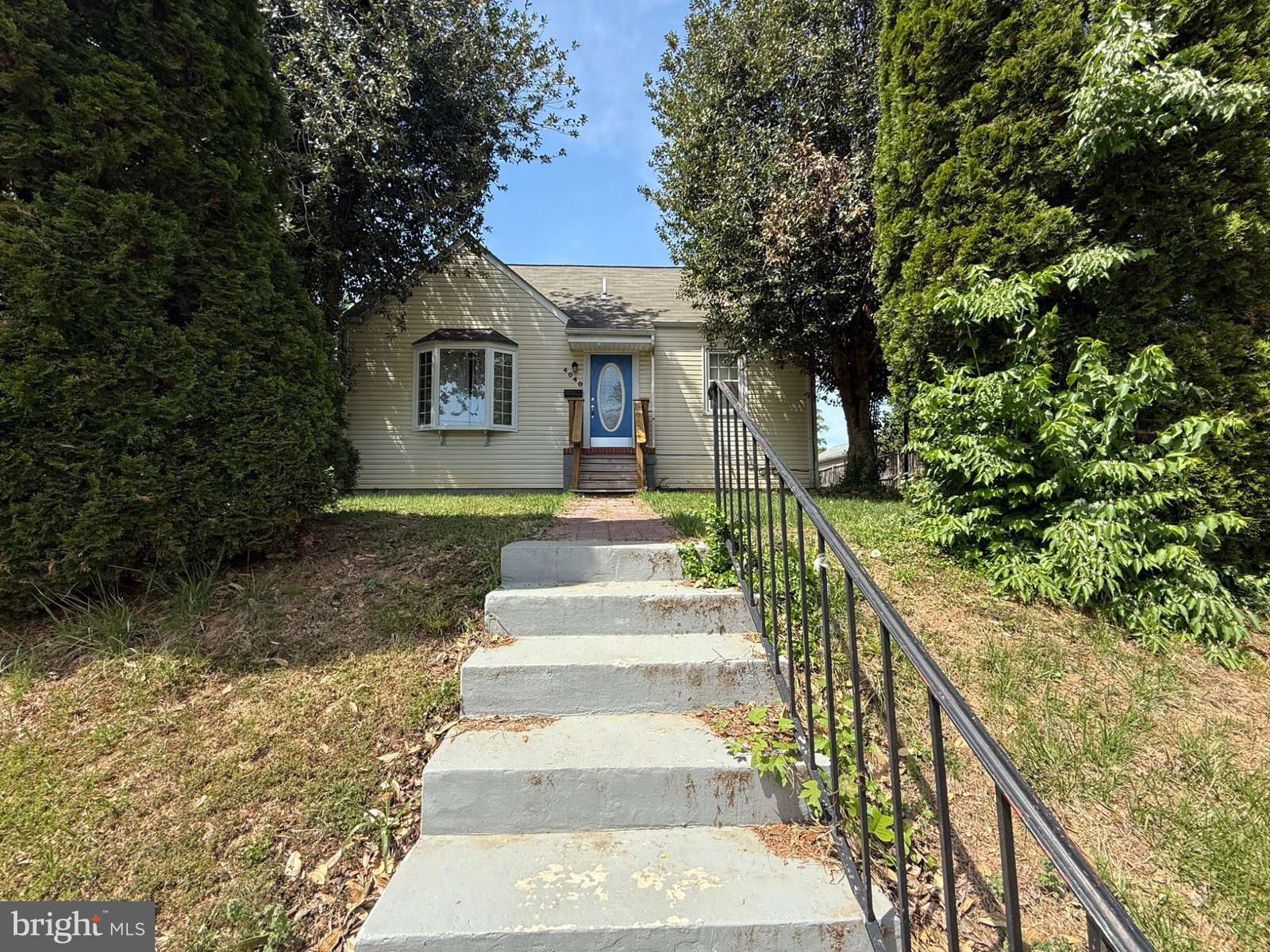 listing main photo