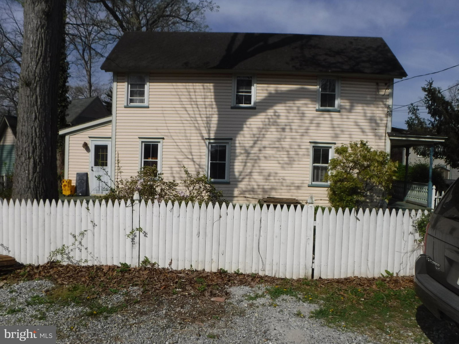 listing main photo