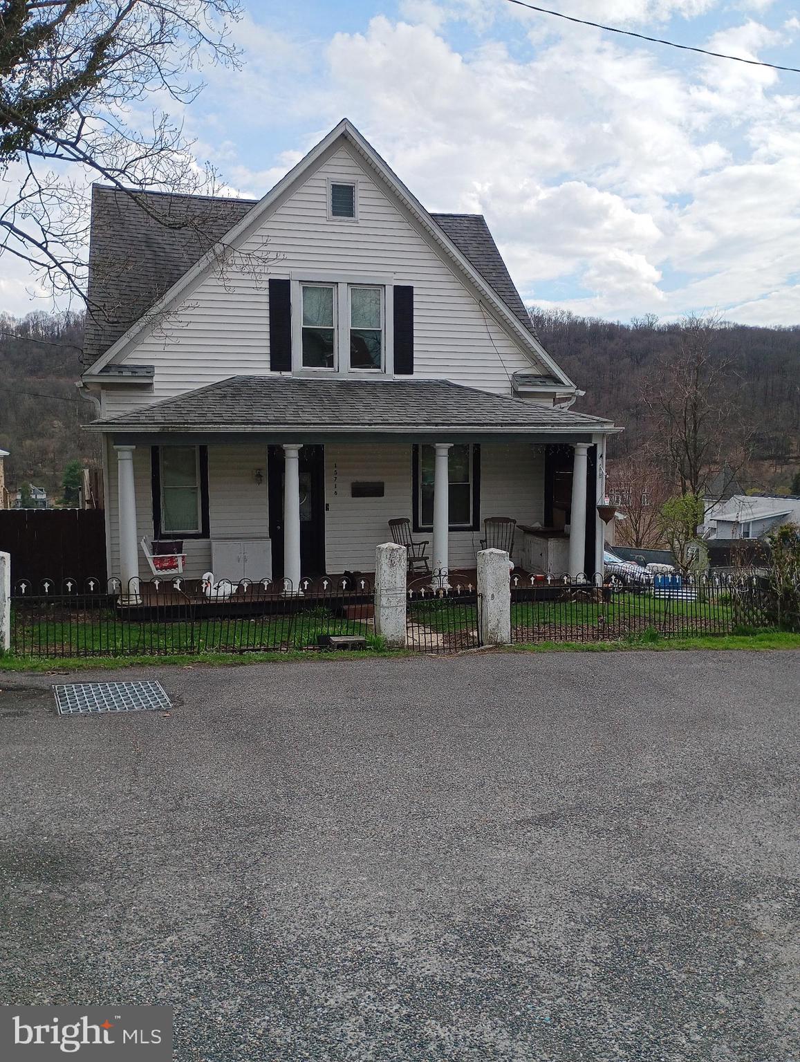 listing main photo