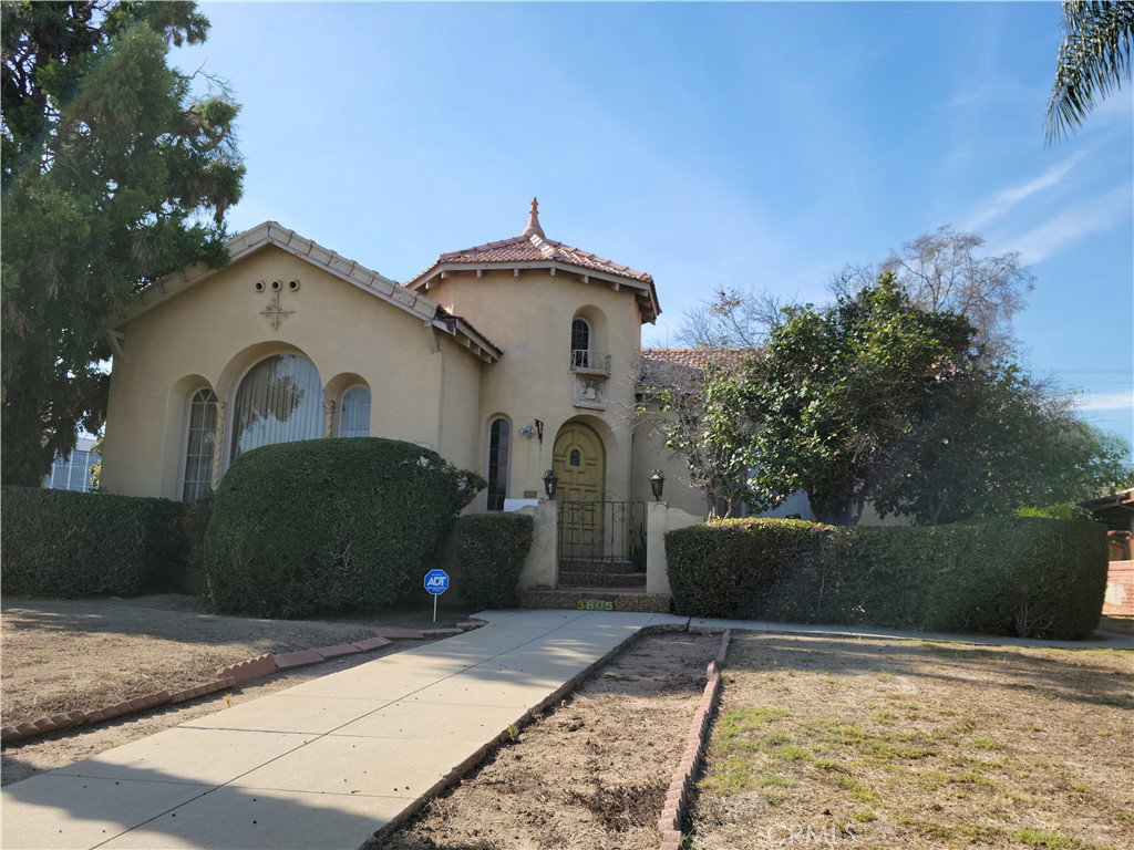 listing main photo