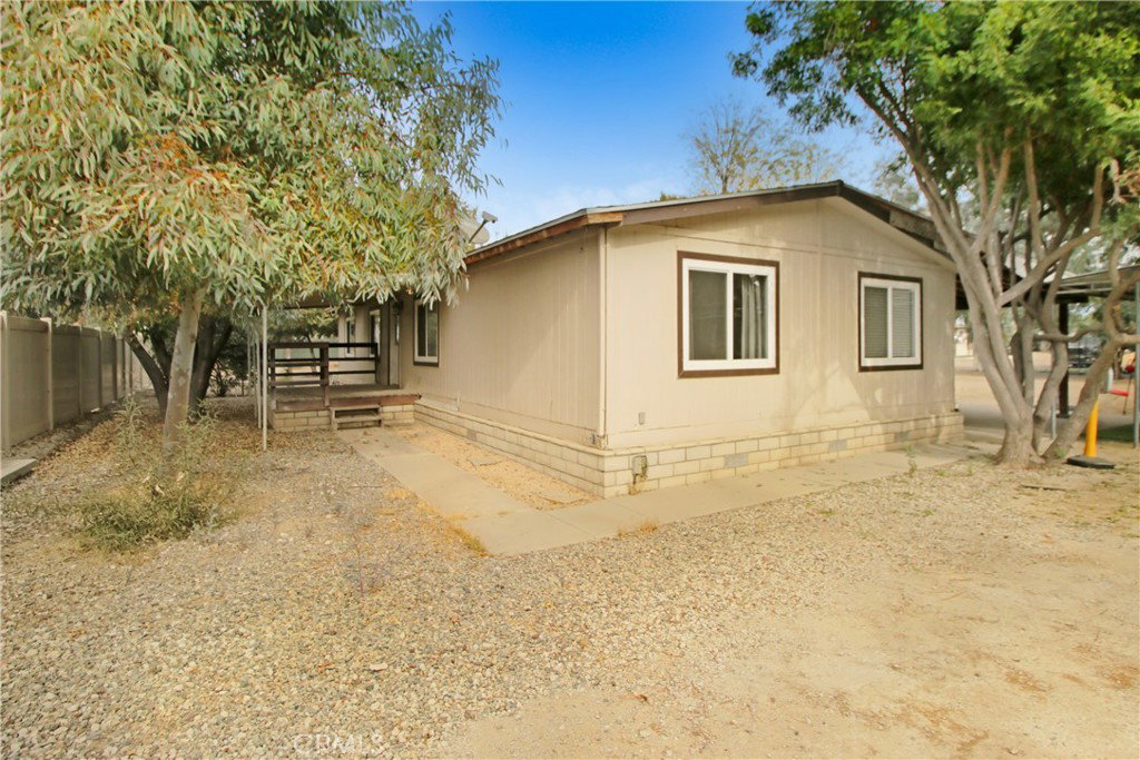 listing main photo