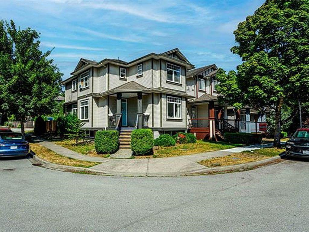 listing main photo
