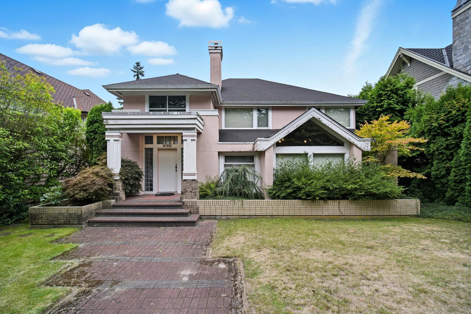 listing main photo