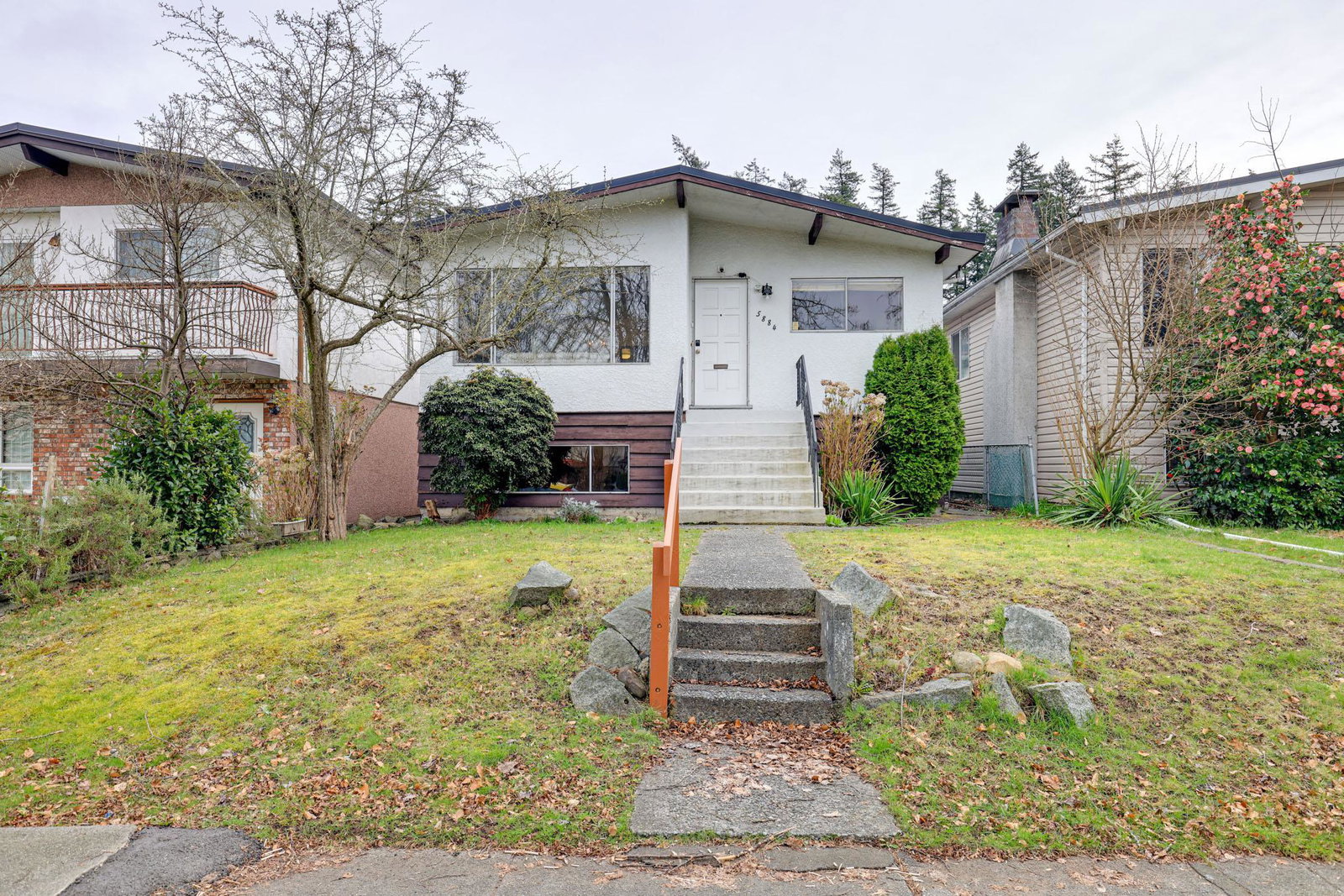 listing main photo