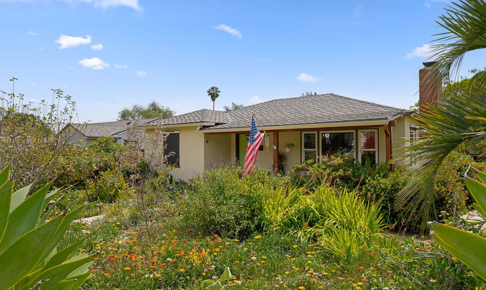 listing main photo