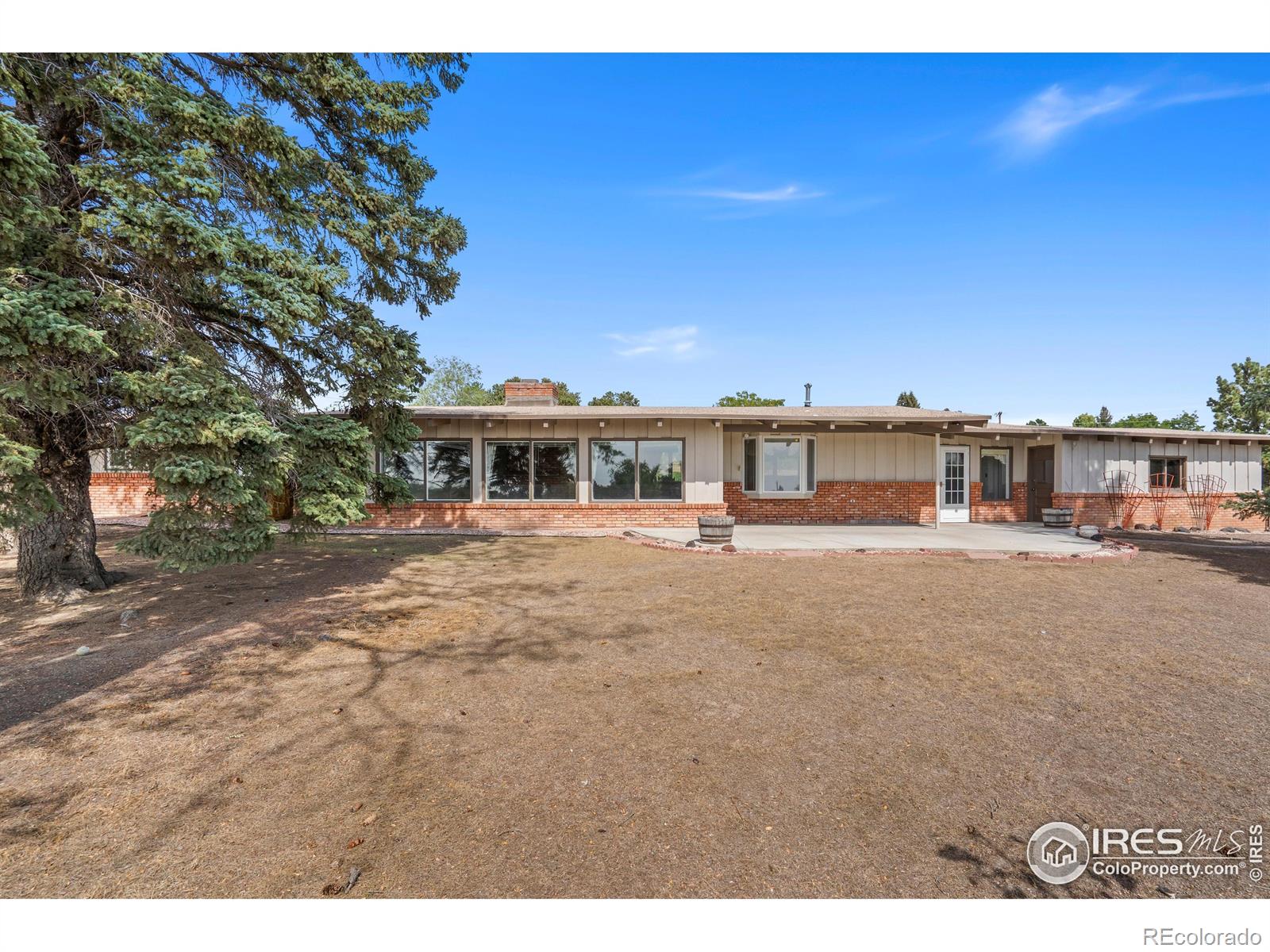 listing main photo