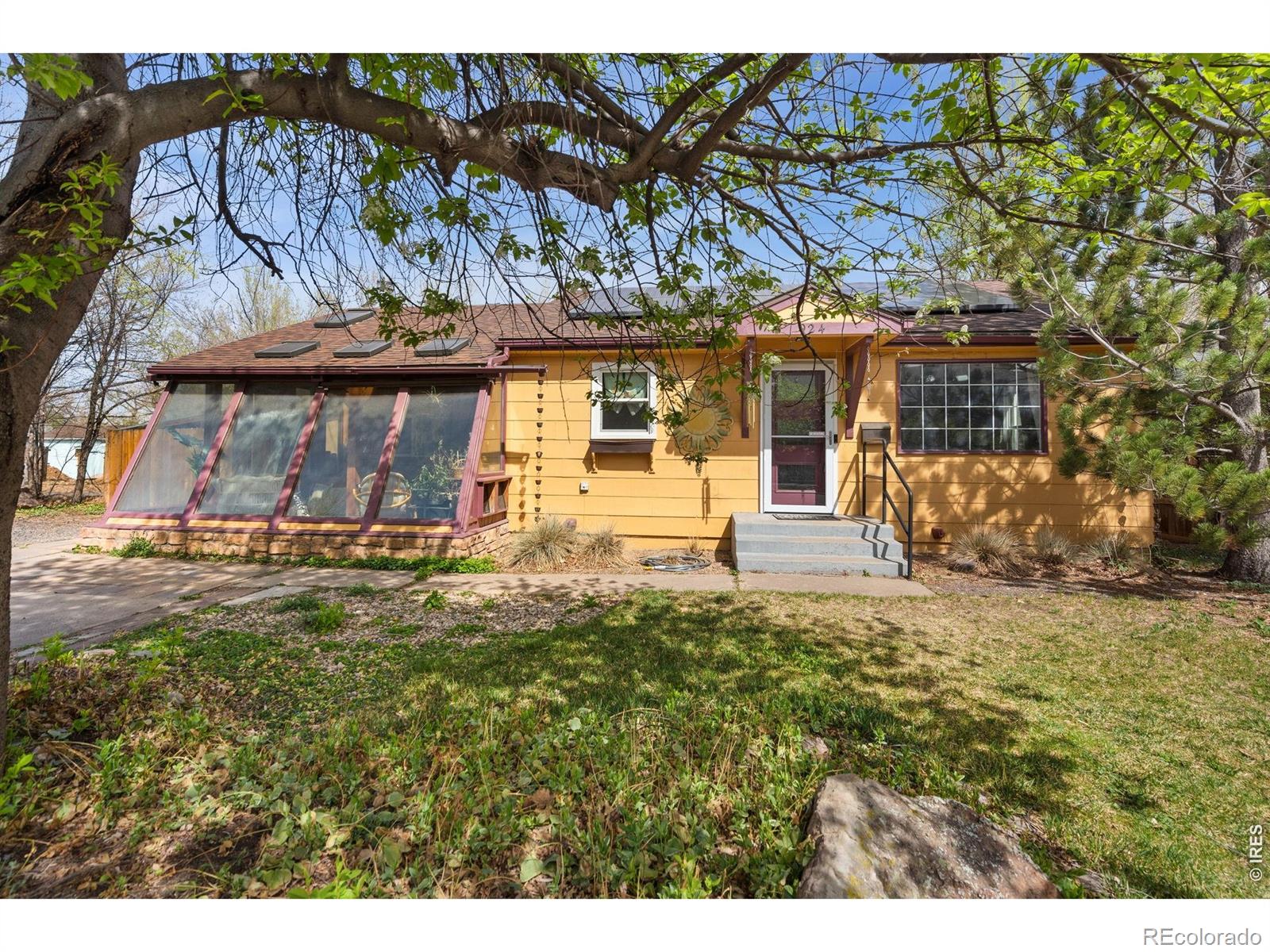 listing main photo