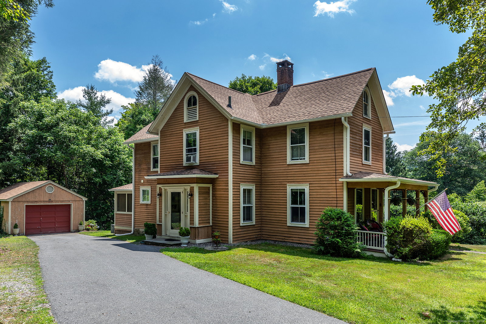 listing main photo