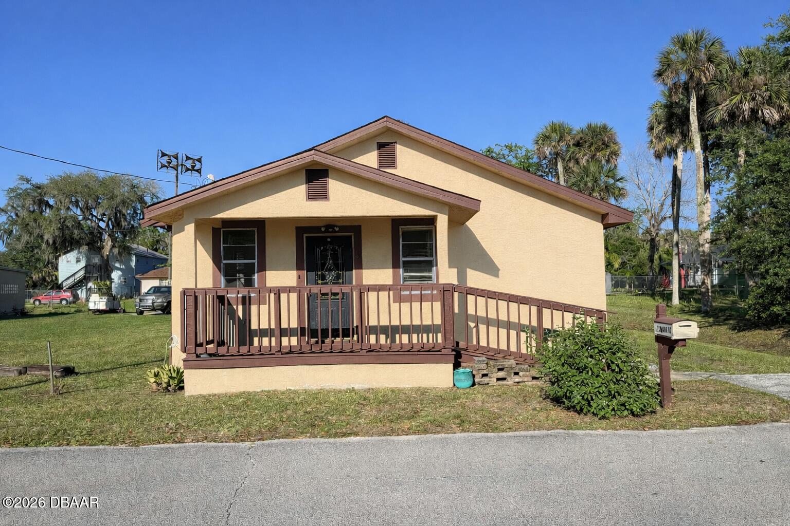 listing main photo