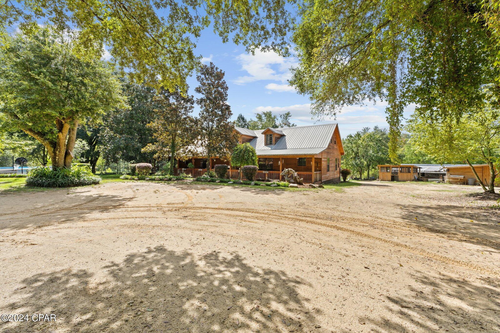 listing main photo