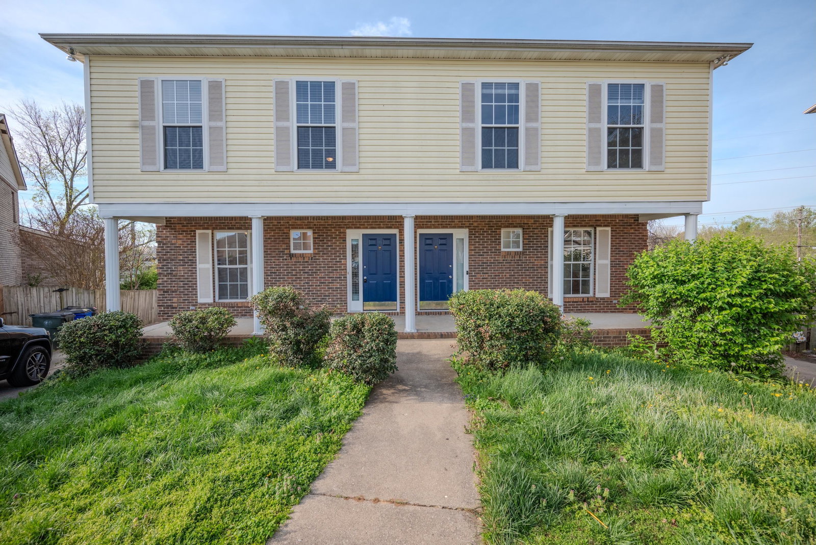 listing main photo