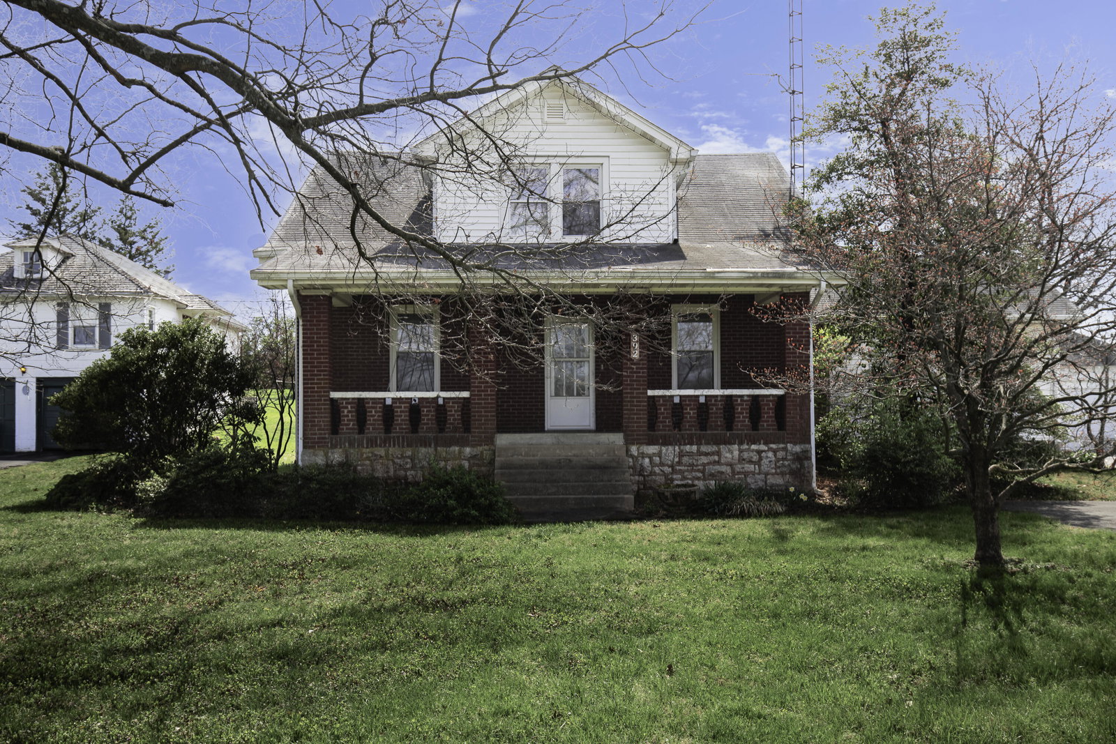 listing main photo