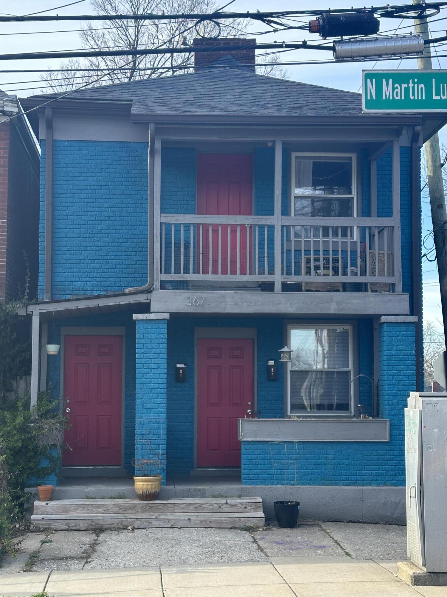 listing main photo