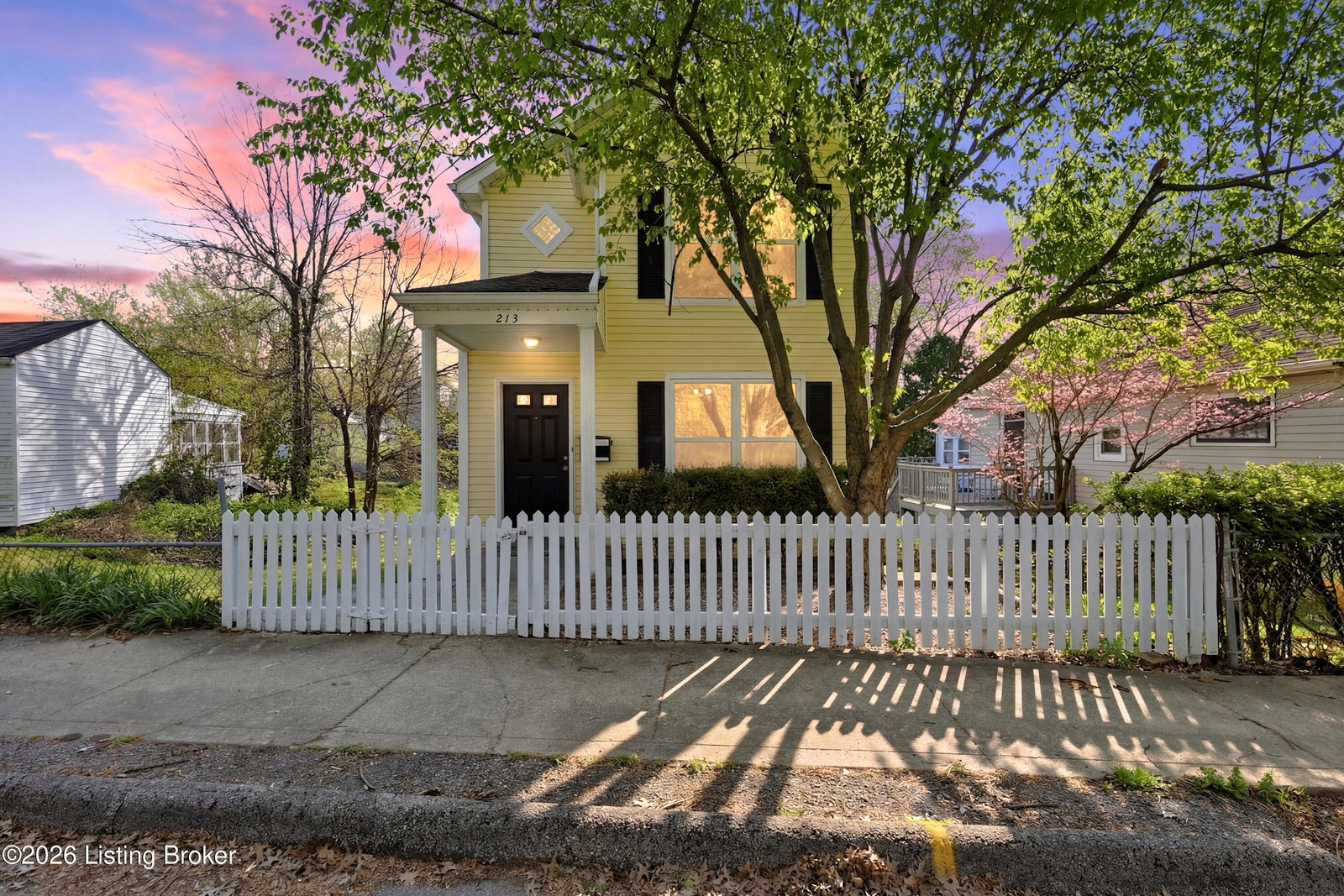 listing main photo