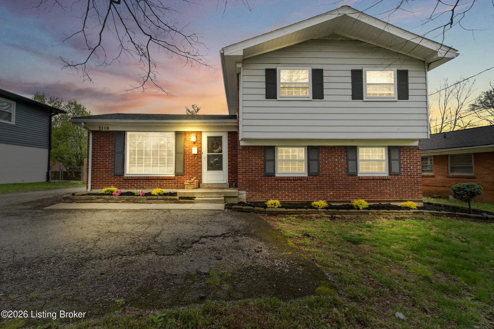listing main photo