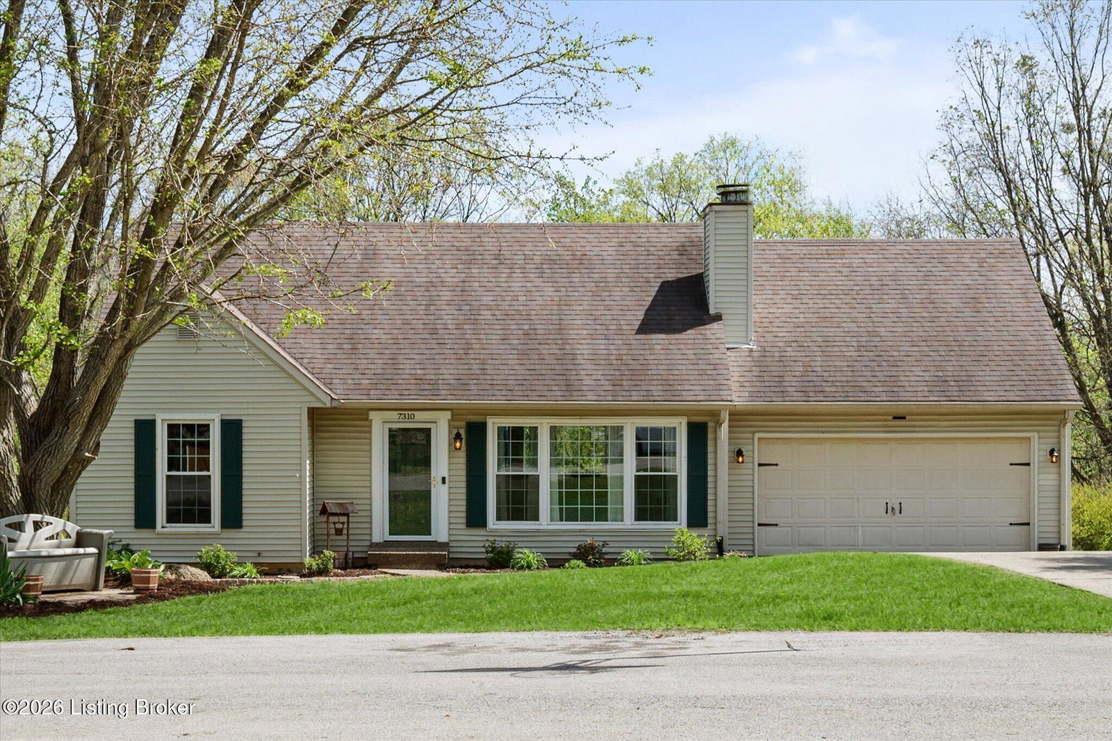 listing main photo