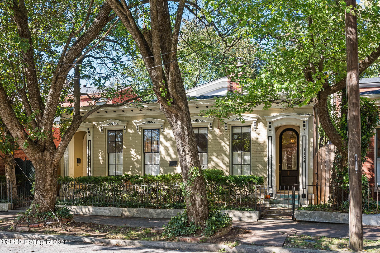 listing main photo
