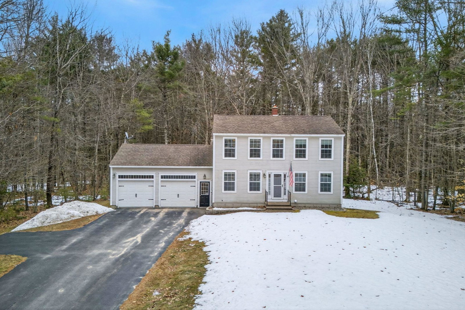 listing main photo