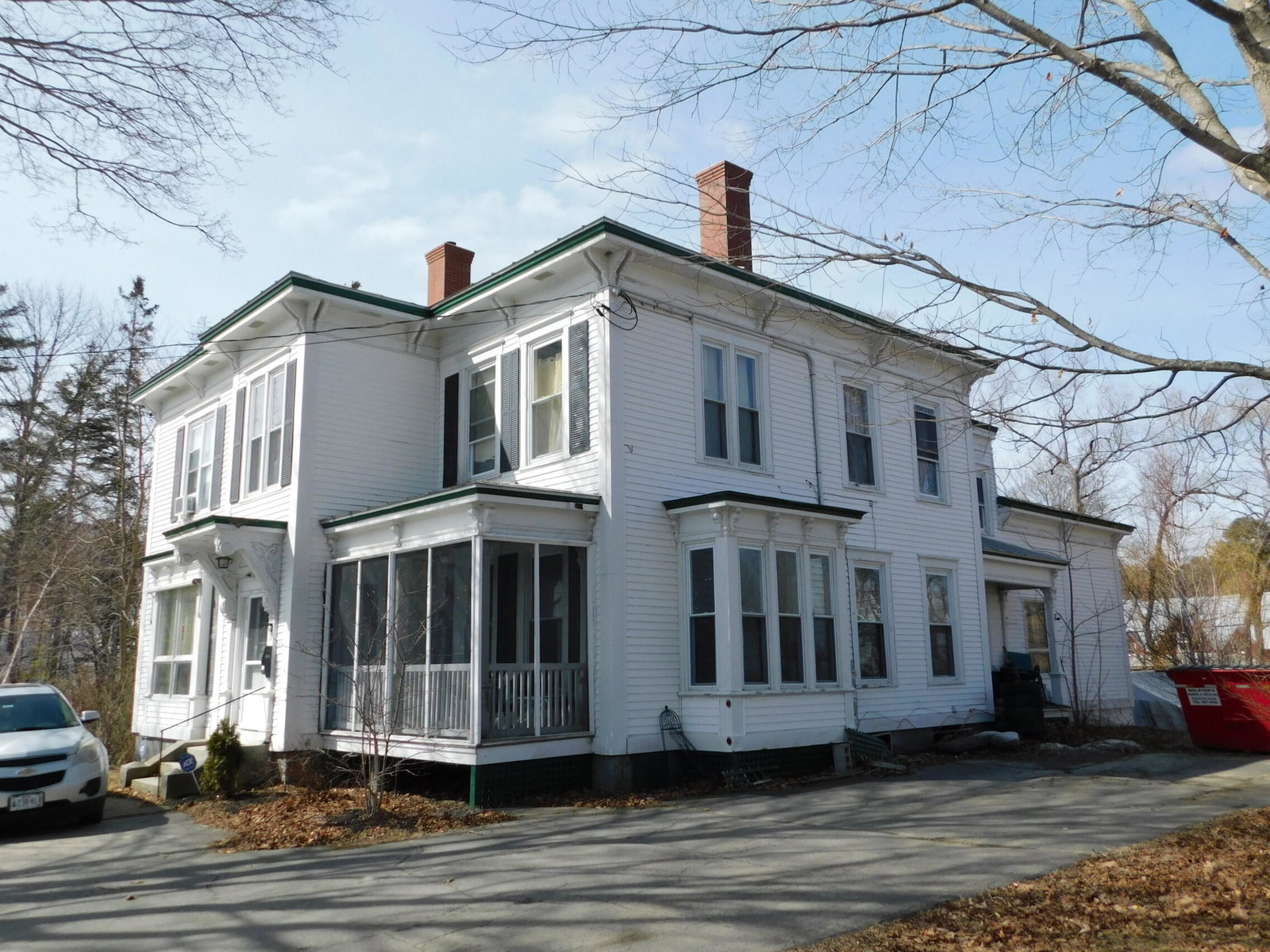 listing main photo