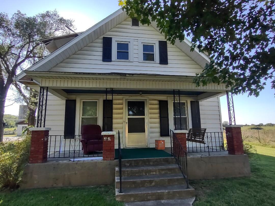 listing main photo