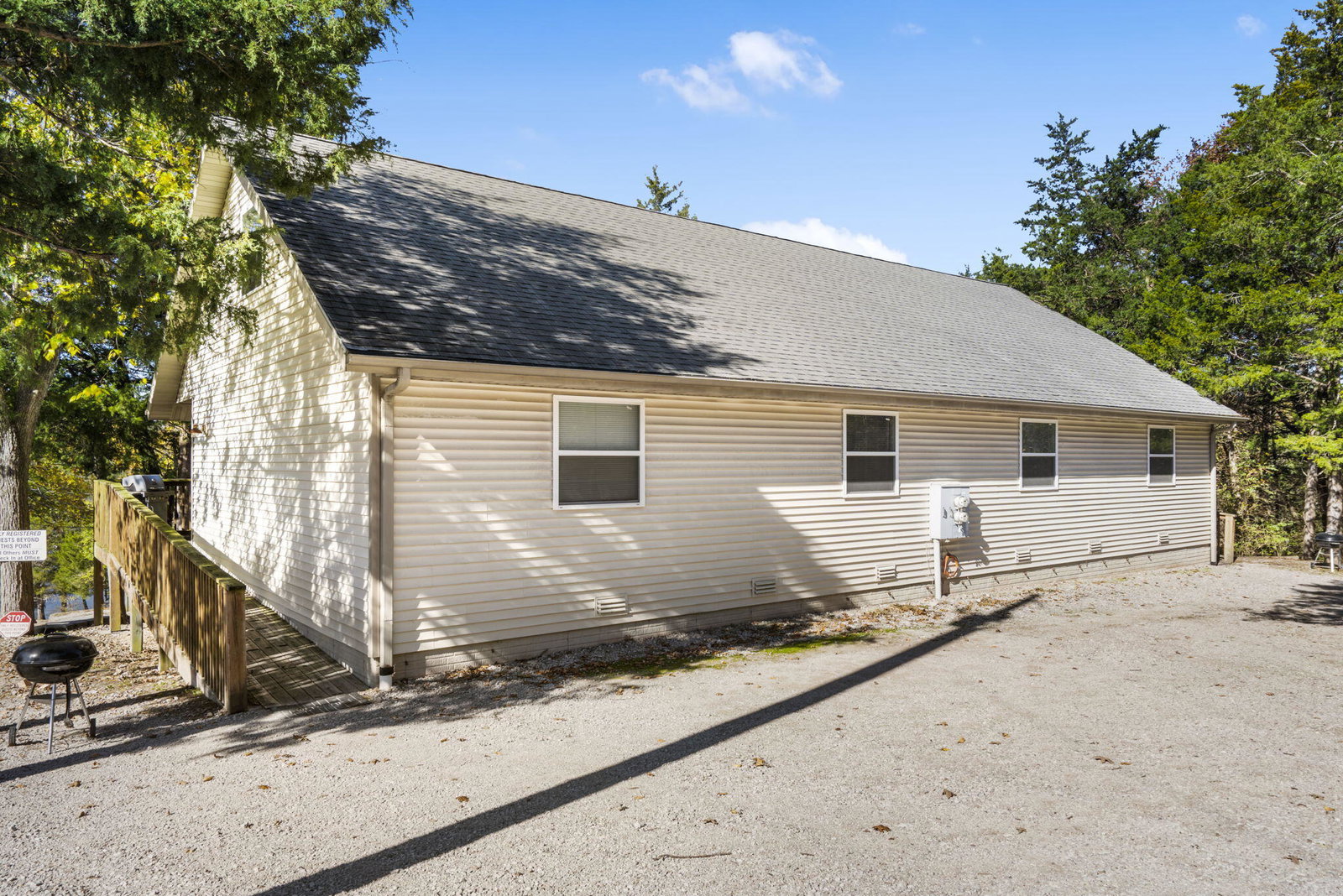 listing main photo