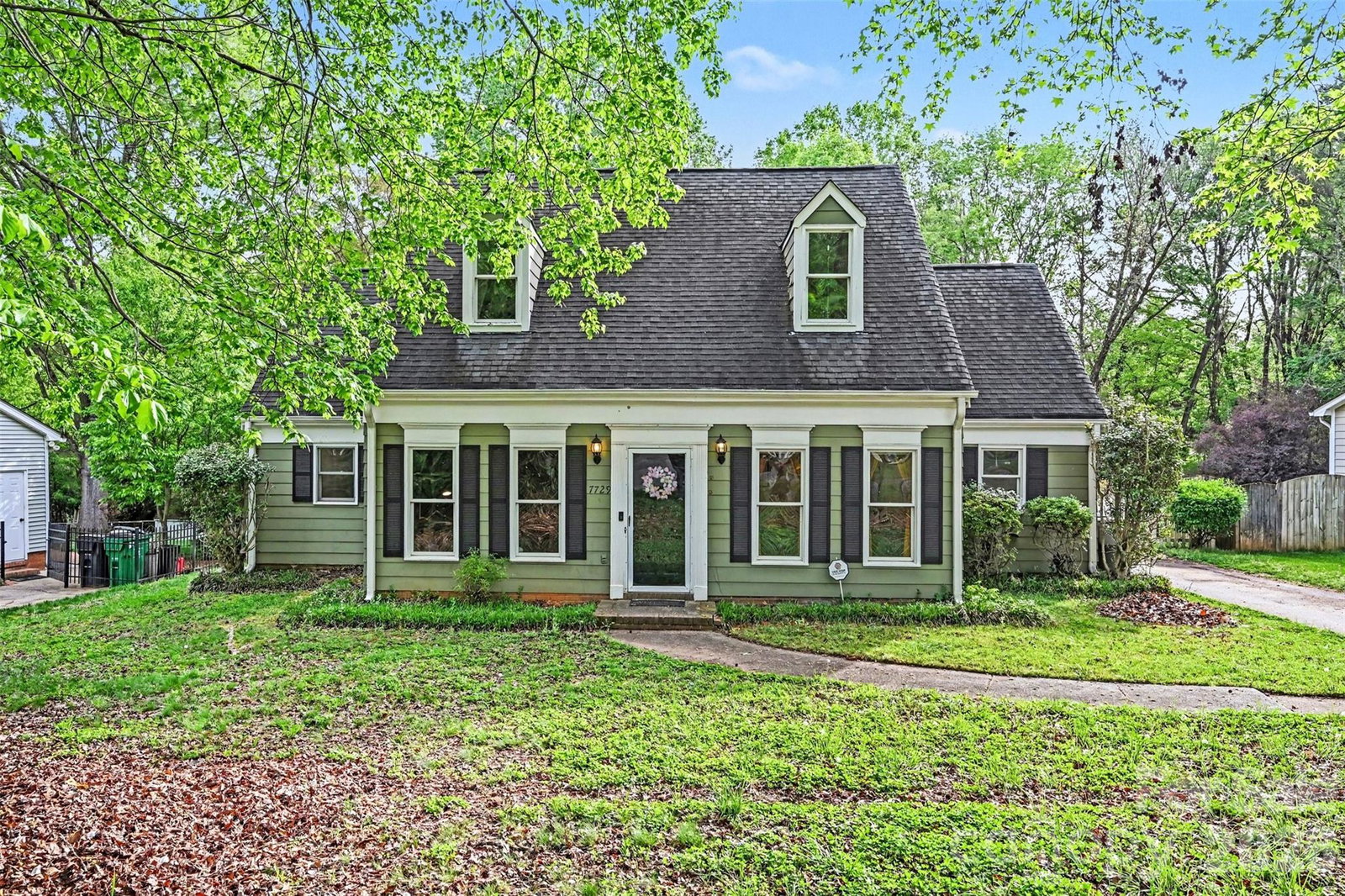listing main photo