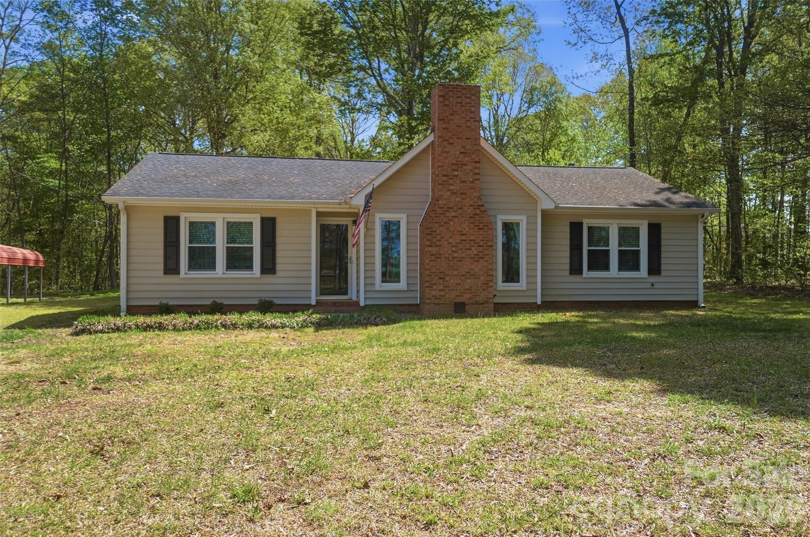 listing main photo