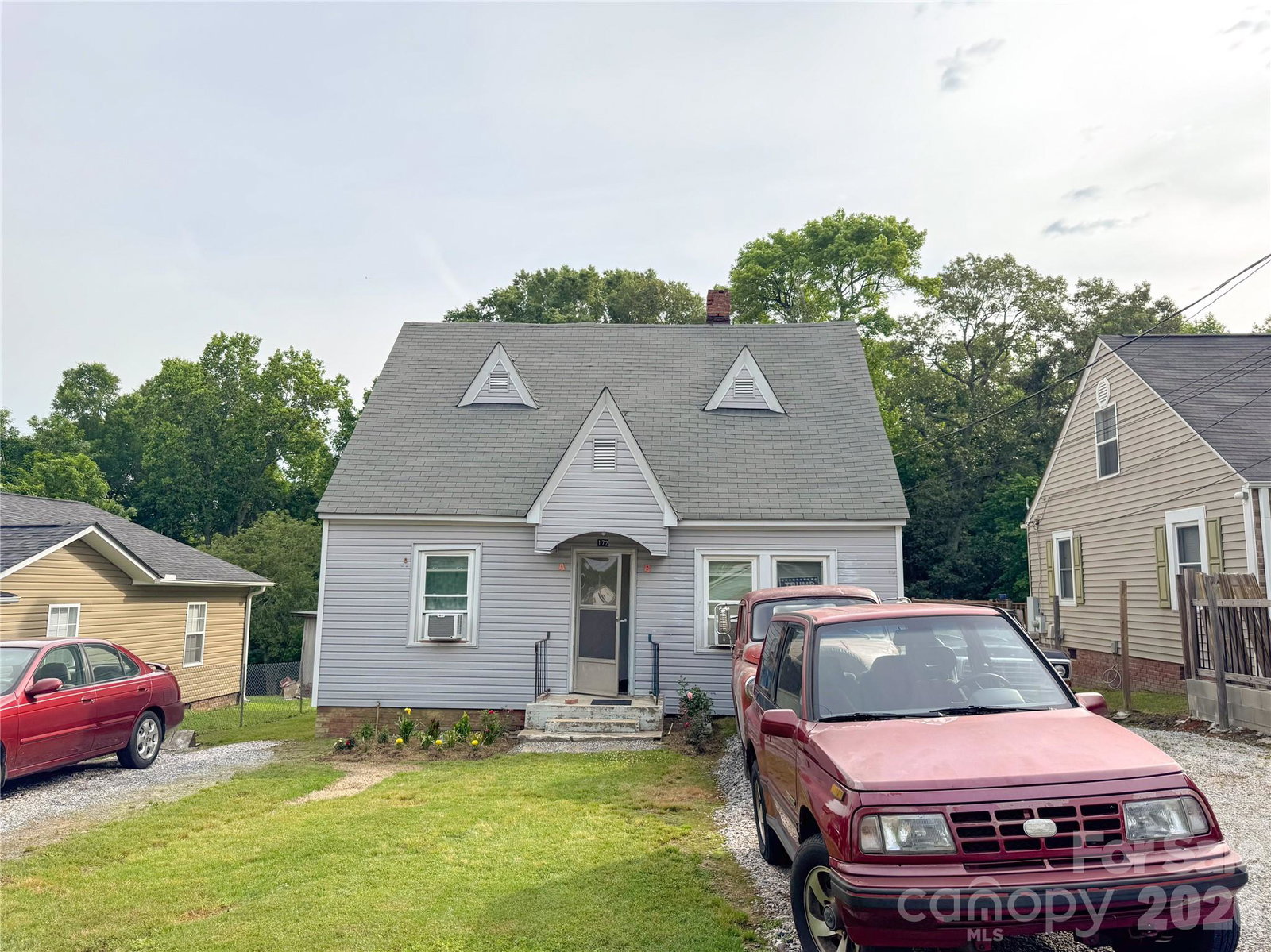 listing main photo