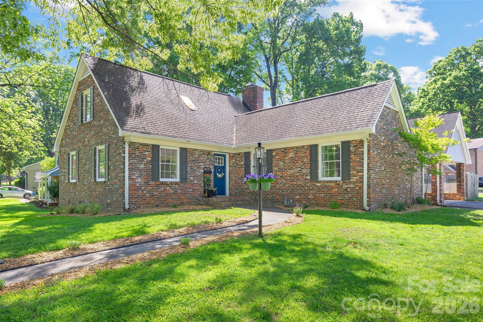 listing main photo