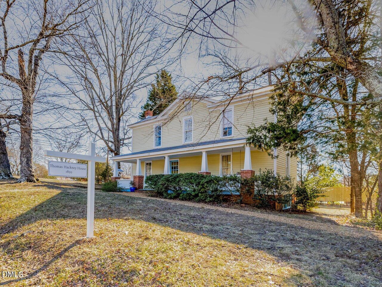 listing main photo
