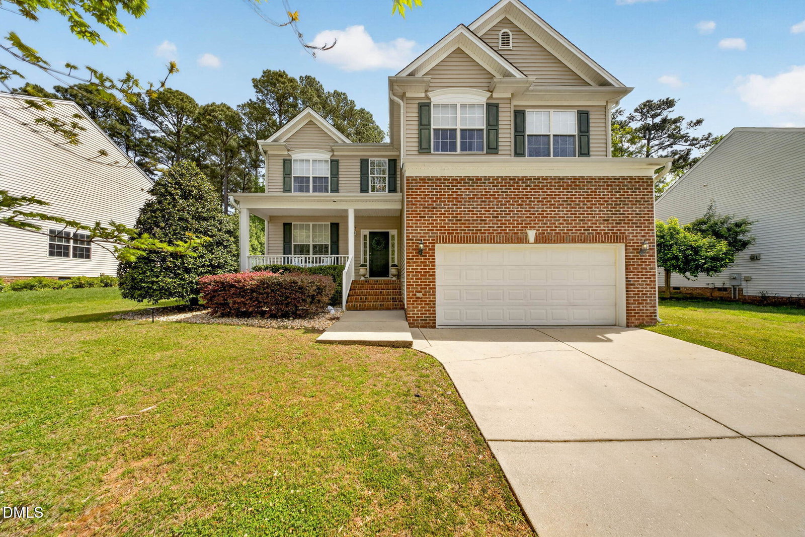 listing main photo
