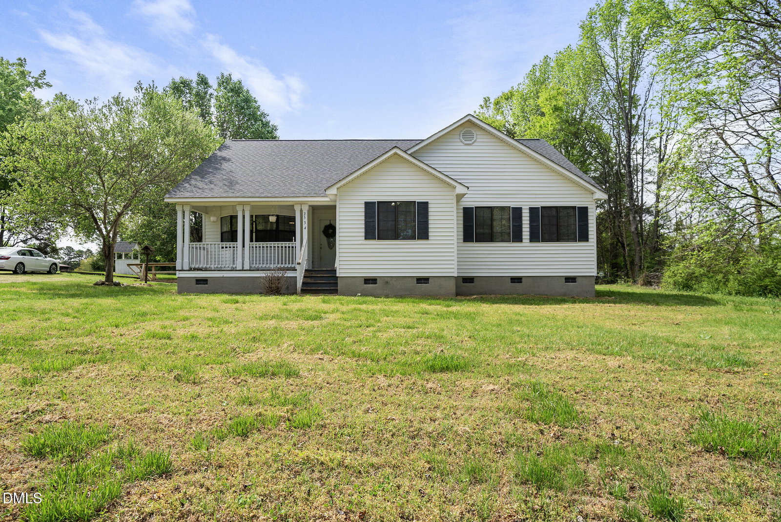listing main photo