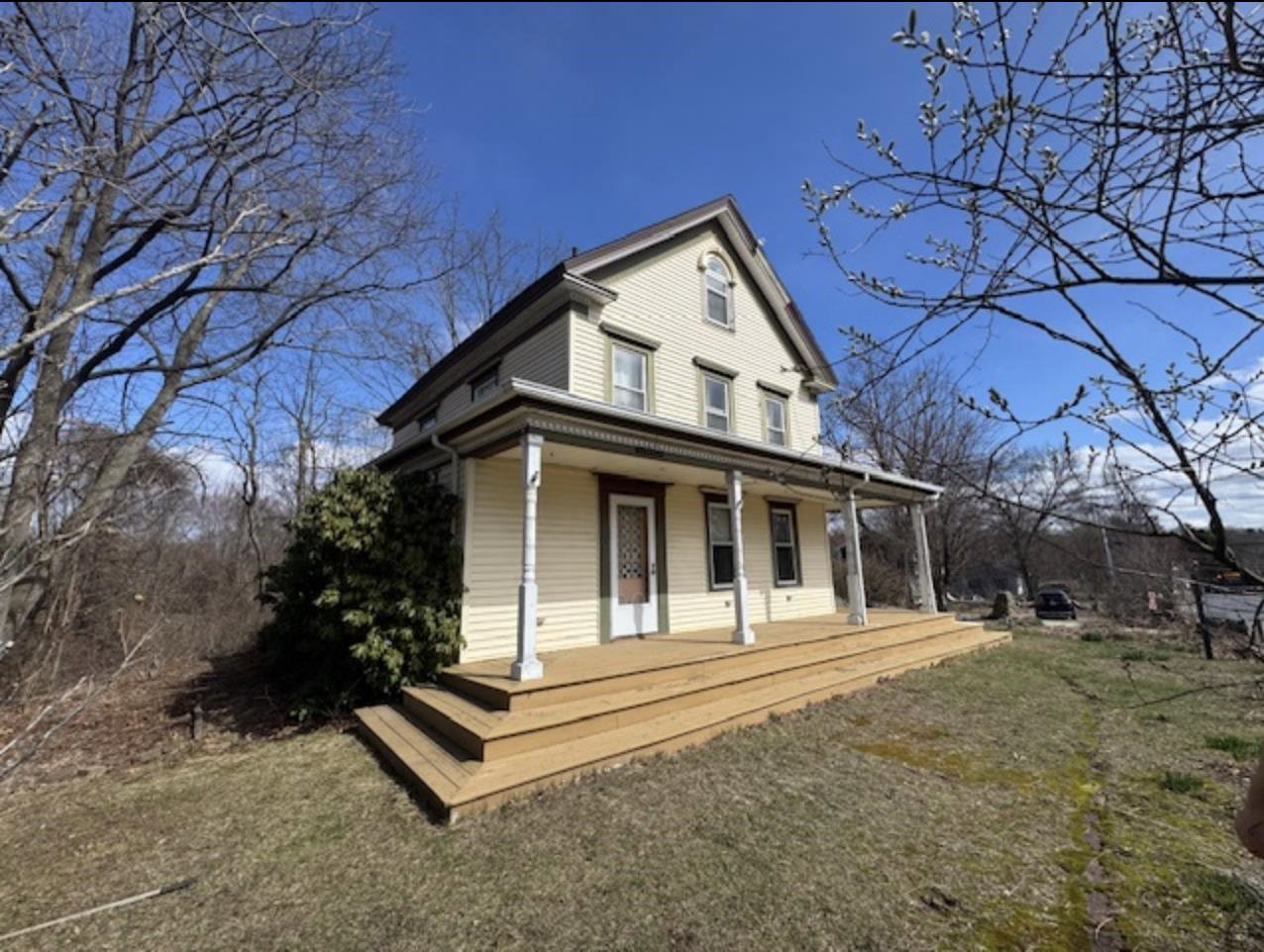listing main photo