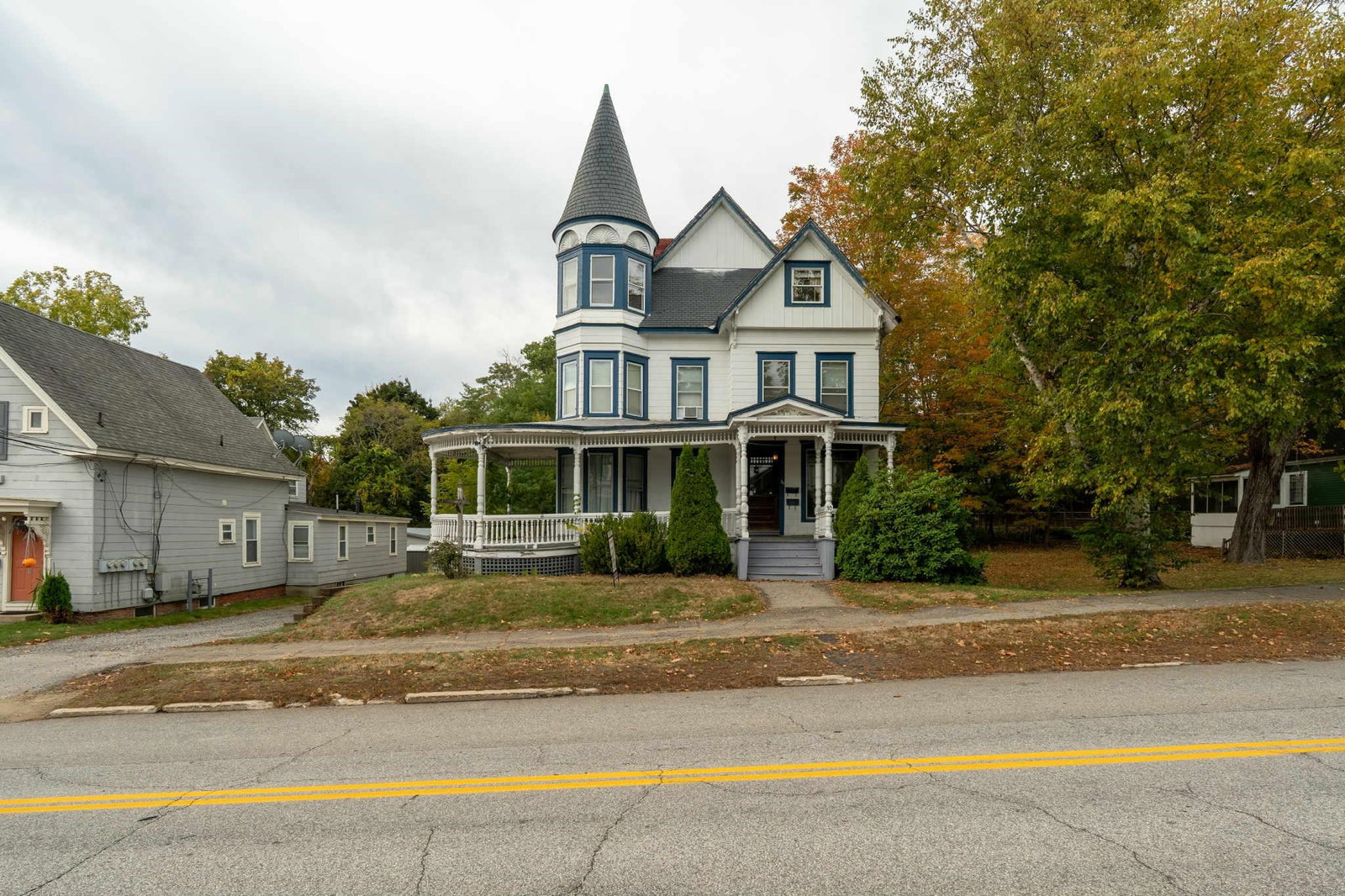 listing main photo