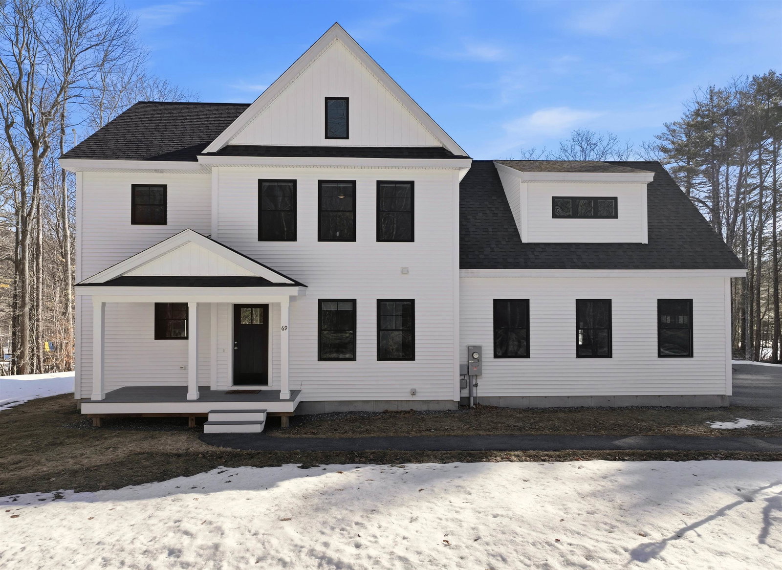 listing main photo