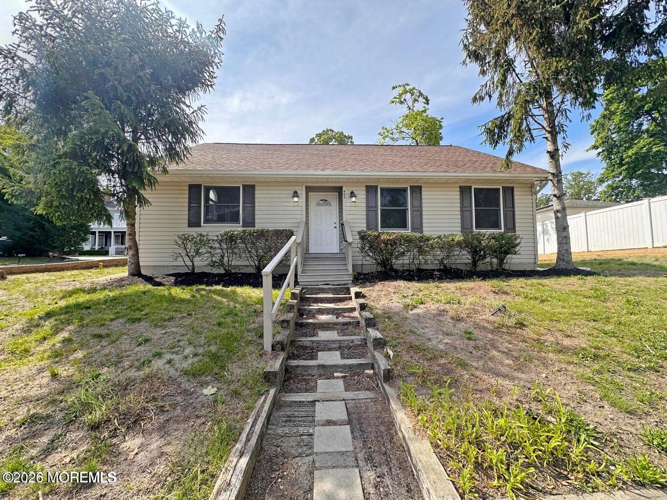 listing main photo