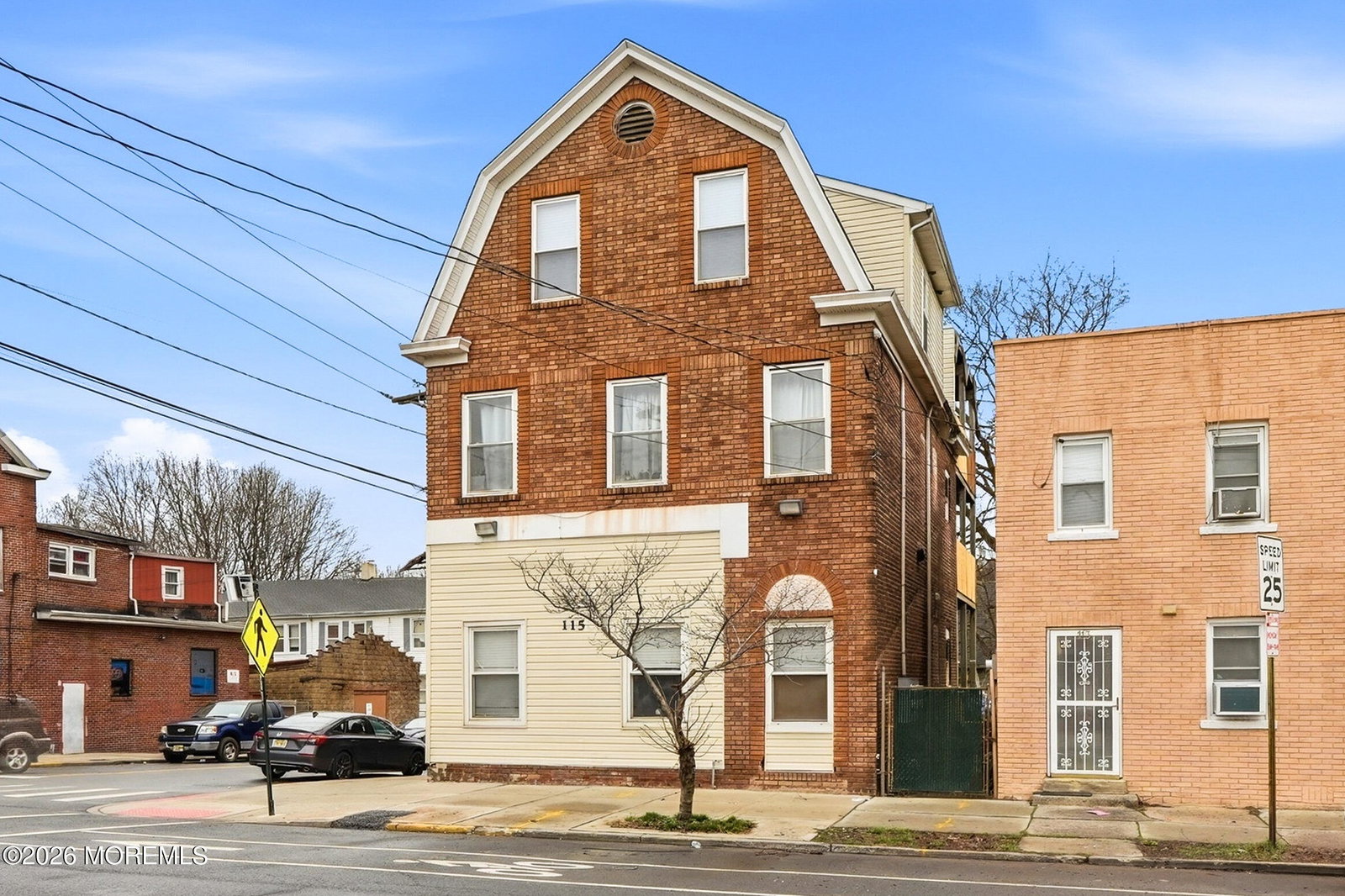 listing main photo
