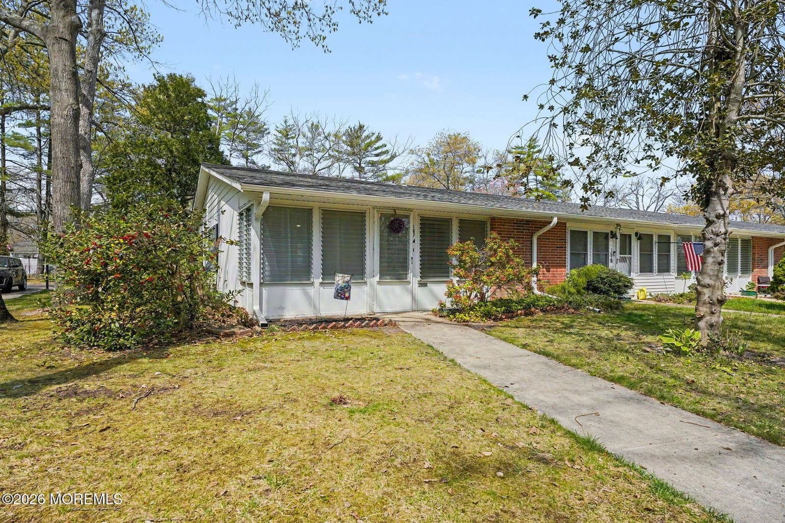 listing main photo