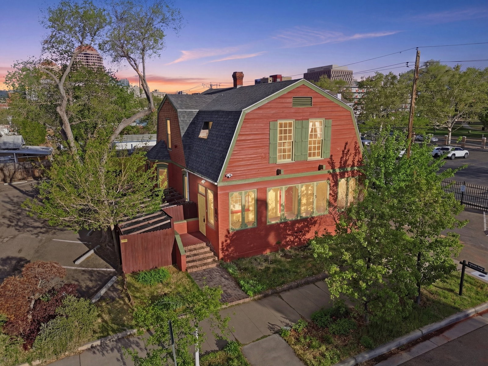listing main photo
