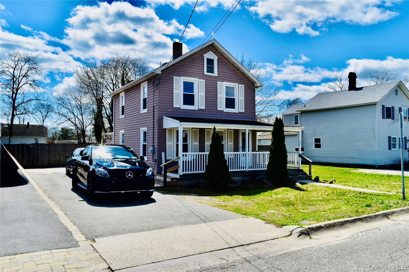 listing main photo