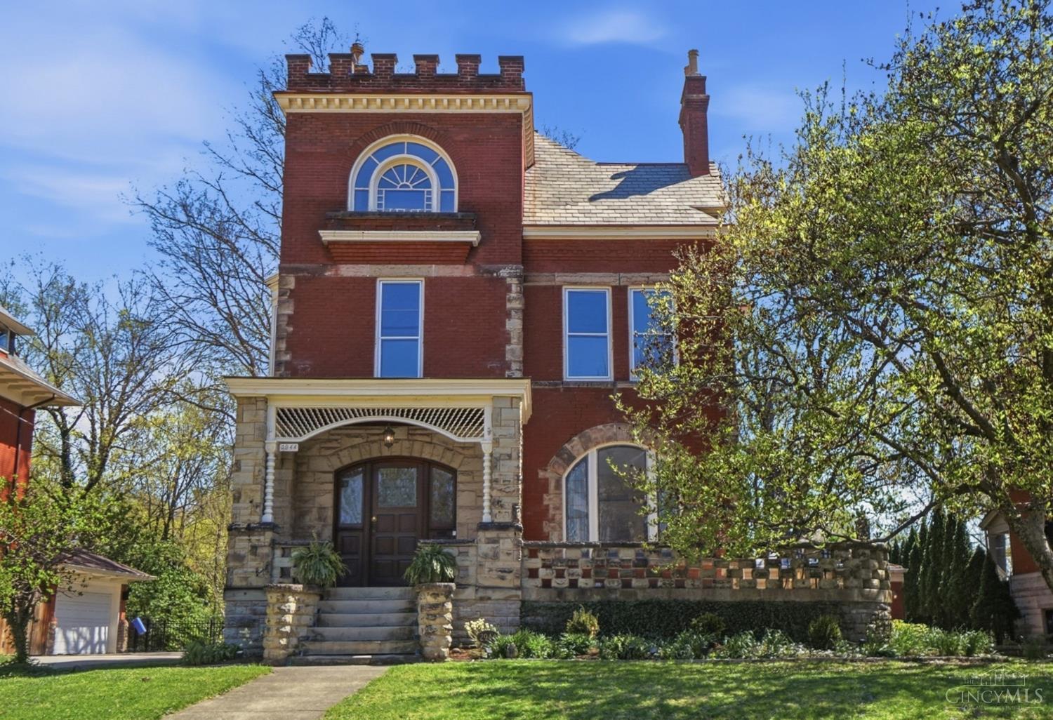 listing main photo