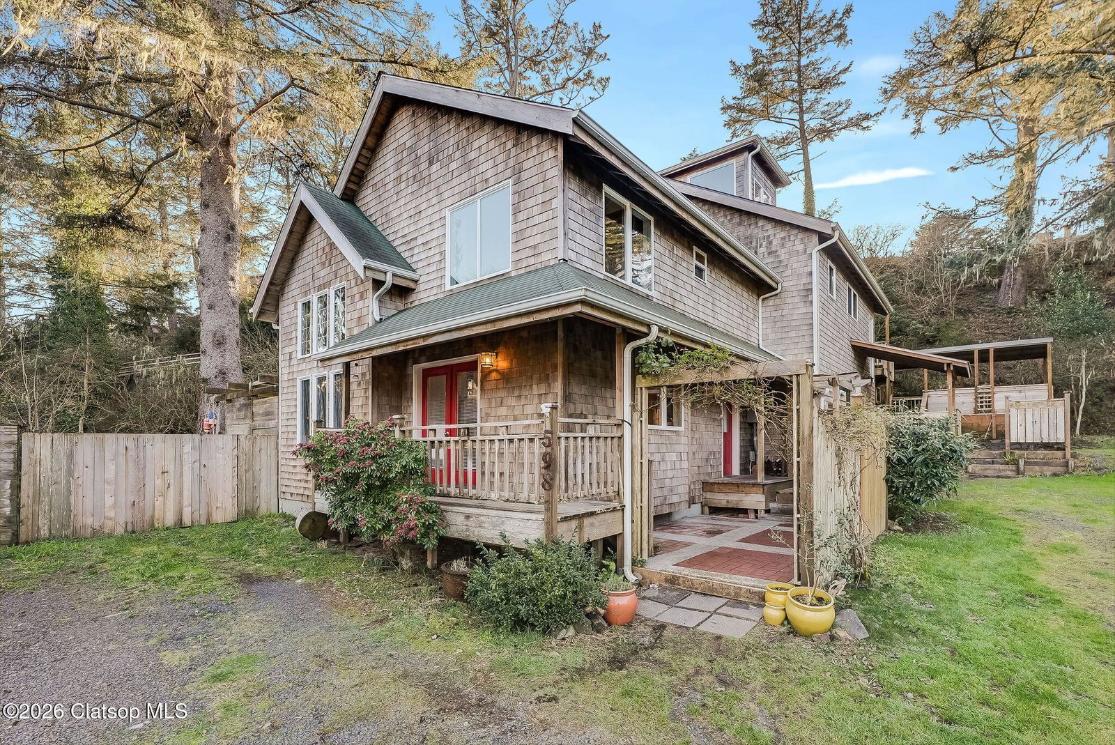 listing main photo