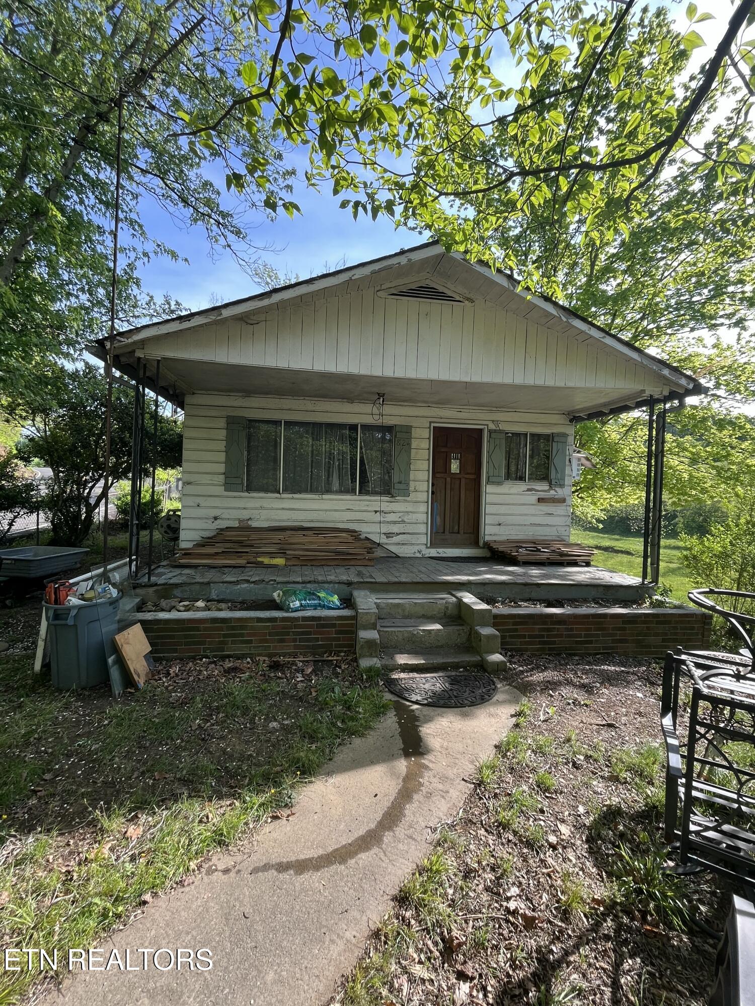 listing main photo