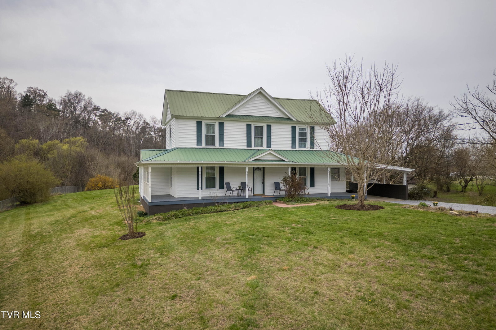 listing main photo